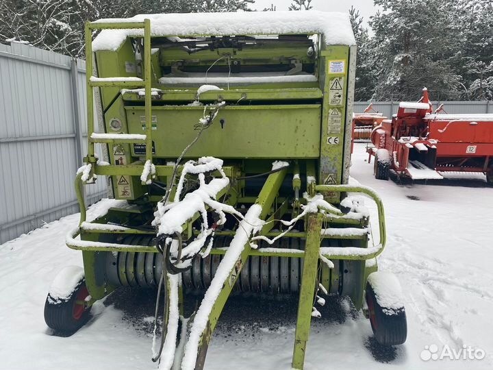 Пресс-подборщик Claas Rollant 46, 2002