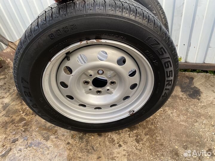 КАМА Кама-217 175/65 R14 26L