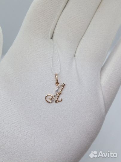 Золотая подвеска с фианитом