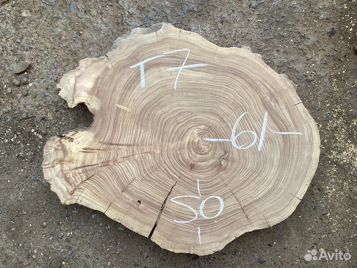 Заготовки для столиков из спилов карагача