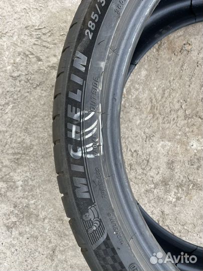 Michelin Pilot Sport 4 S 285/35 R22 106Y