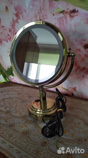 Зеркало настольное с подсветкой BaByliss