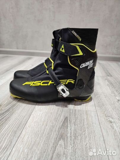 Лыжные ботинки fischer carbonlite skate