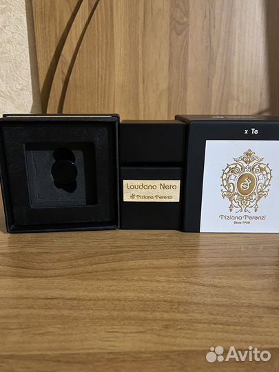 Laudano Nero Tiziana Terenzi