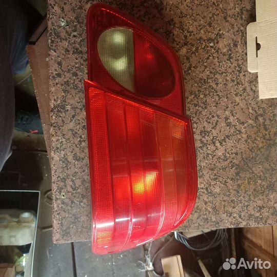 Задние фонари на mercedes w210