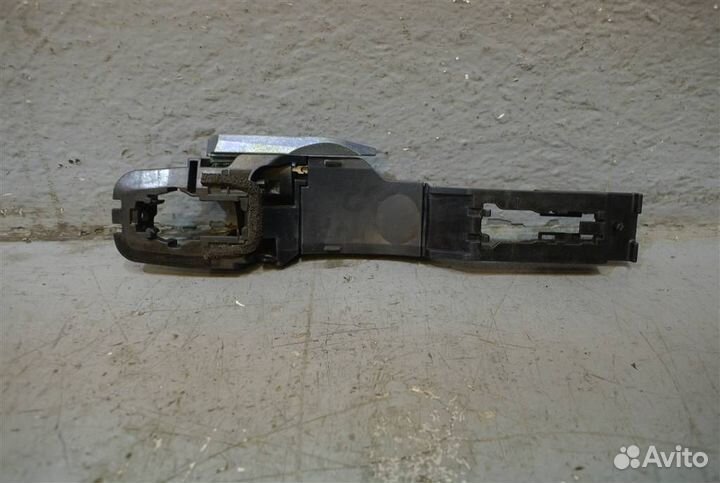 Кронштейн ручки Nissan Teana J32 2008-2013