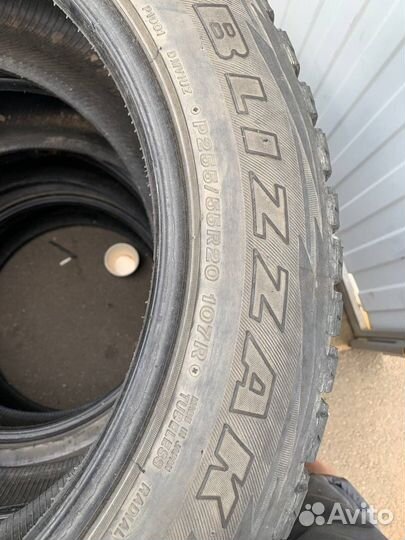 Bridgestone Blizzak DM-V1 255/55 R20 107R