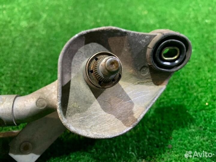 Трапеция дворников Toyota Corolla NZE124 1NZ-FE