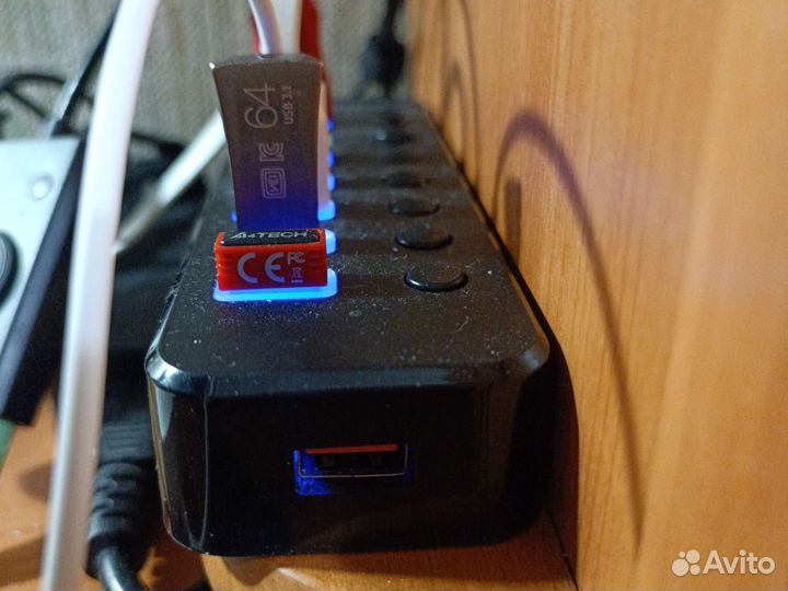 USB-концентратор с внешним питанием Orico SWU3-7A