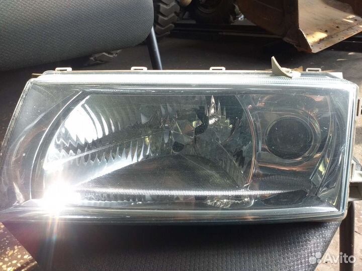 Фары на skoda octavia a4 (левая)
