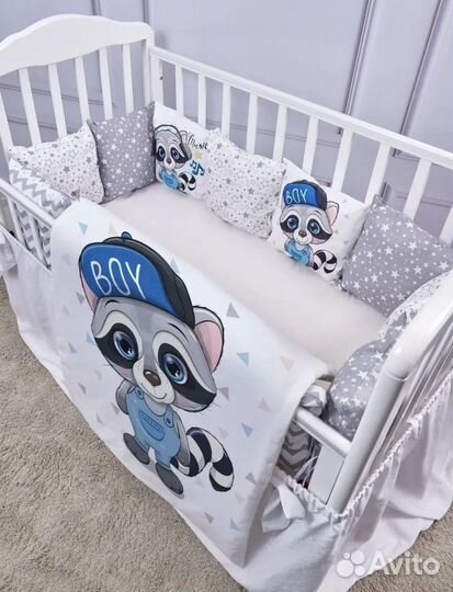 Бортики в кроватку и одеяло (новые) разные цвета