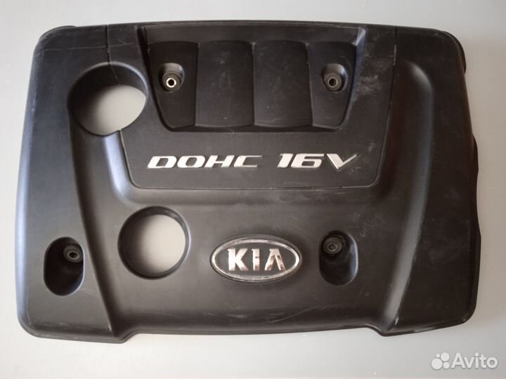 Крышка двигателя Kia Cerato 1