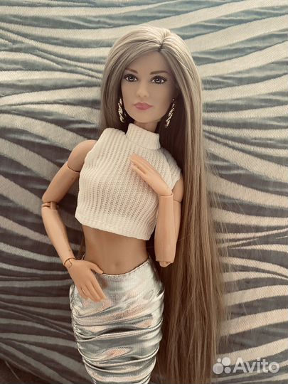 Барби Золушка на теле Неко mtm