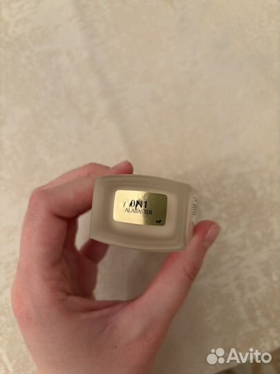 Ухаживающий тональный флюид Estee Lauder