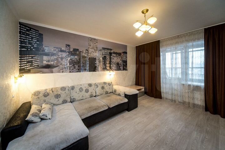 2-к. квартира, 65 м², 7/10 эт.