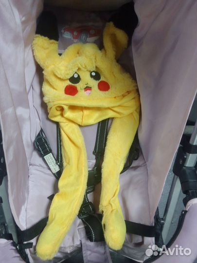 Шапка пикачу