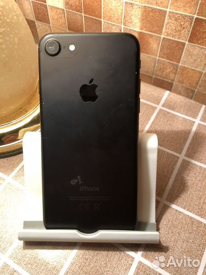 iPhone 7, 128 ГБ