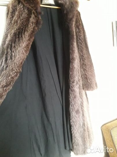Шуба из енота