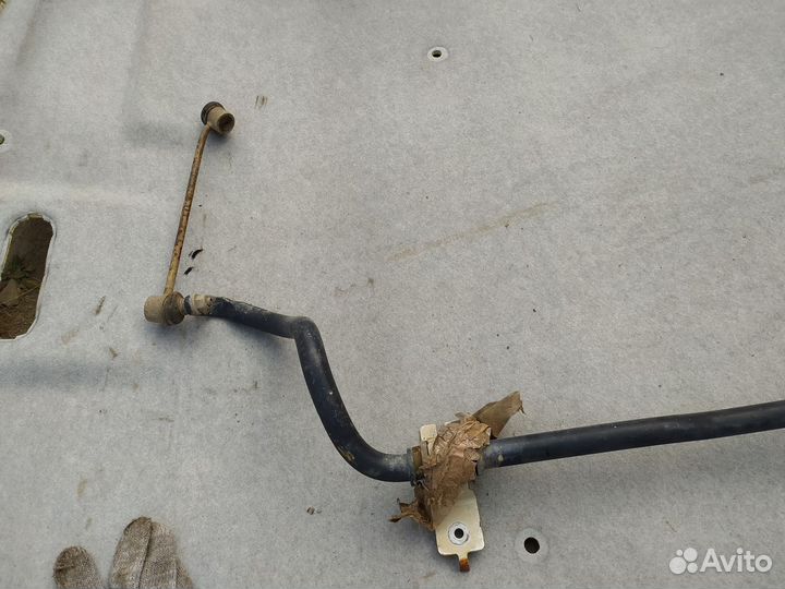 Стабилизатор Renault Laguna III (2007–2013)