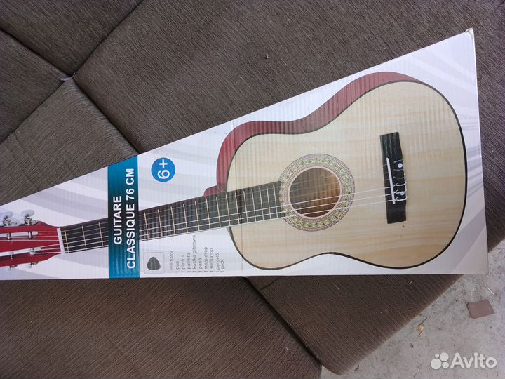 Детская гитара