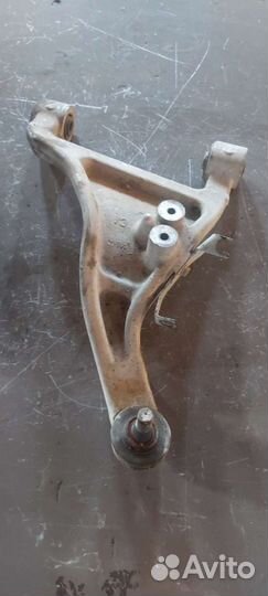 Рычаг задний левый верхний Nissan Murano