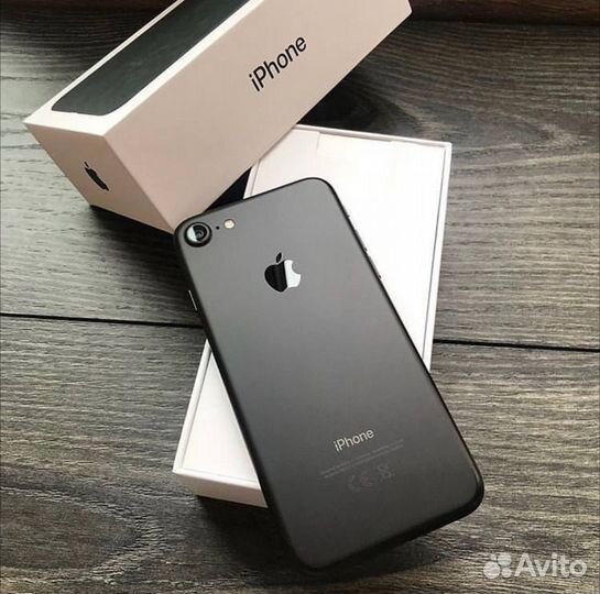 iPhone 7, 32 ГБ