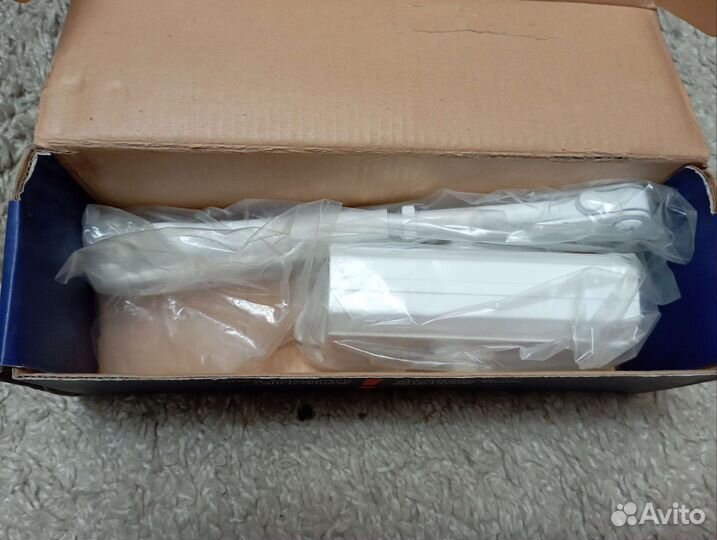 Доводчик дверной