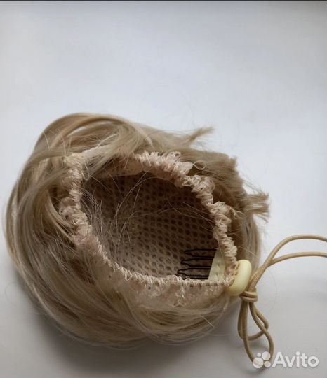 Накладной пучок волос