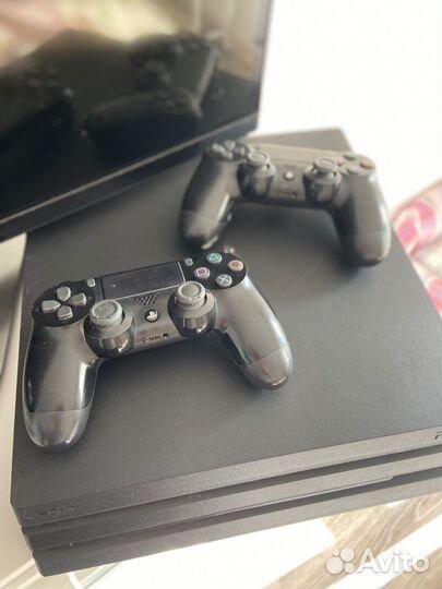 Sony playstation 4 PS4 pro 1tb