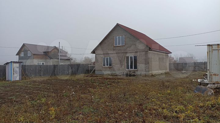 Дом 140 м² на участке 10 сот.