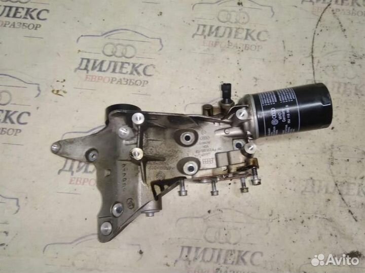 Кронштейн генератора VW Tiguan 2007-2011