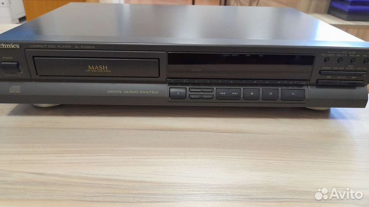Проигрыватель компакт дисков
