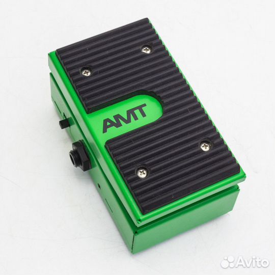 AMT WH-1B Bass Wah Wah