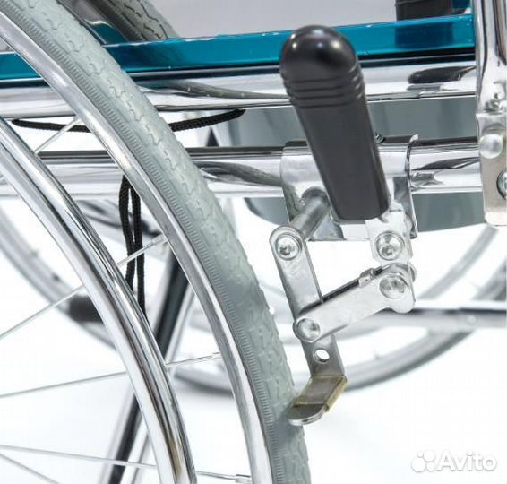 Кресло коляска инвалидная с туалетом FS681