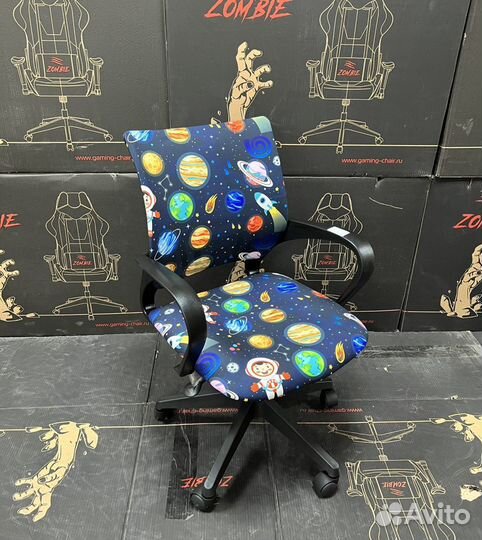 Компьютерное кресло новое