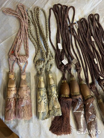 Подхваты для штор, кисти, крючки