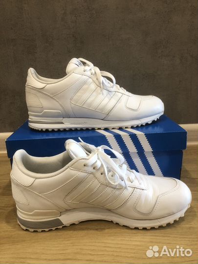 Кроссовки adidas мужские 43 размера