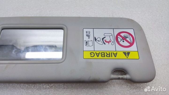 Козырек солнцезащитный правый Kia Rio FB G4FG 2017