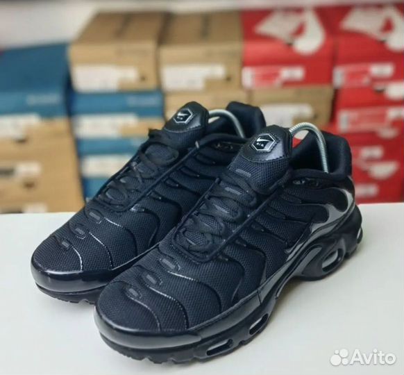 Кроссовки Nike Air Max Tn Plus