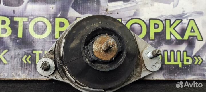 Опора двигателя Aуди 80 B4