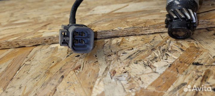 Трамблер распределитель Nissan Maxima vg30de