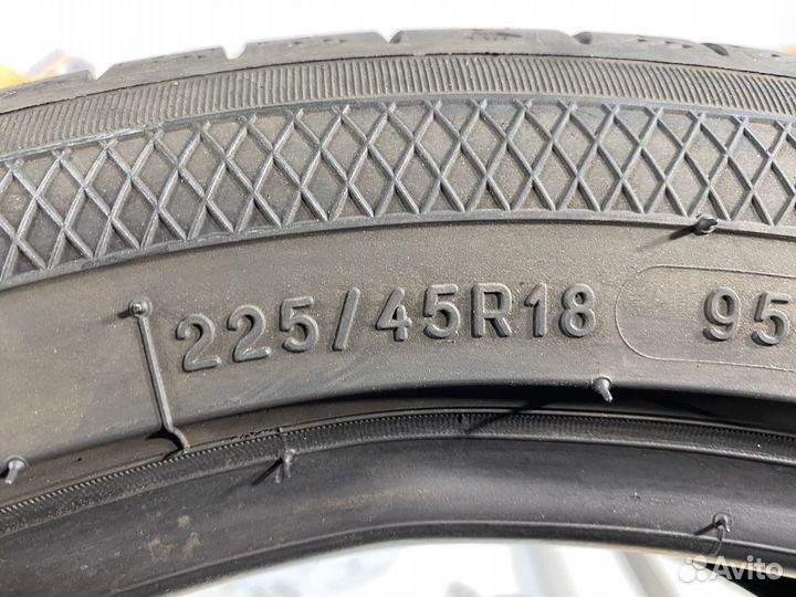 Kleber Dynaxer UHP 225/45 R18 91V