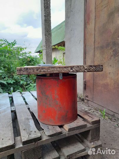 Журнальный столик в стиле лофт