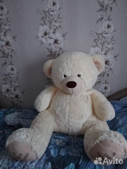 Большие плюшевые медведи