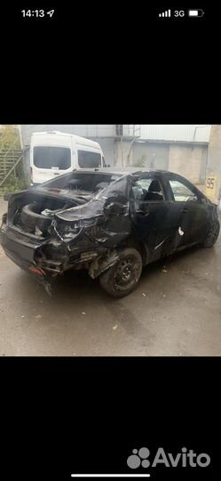 Kia Rio 1.6 МТ, 2013, битый, 60 000 км