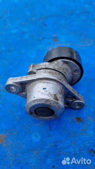 Ролик натяжной Renault Logan 1