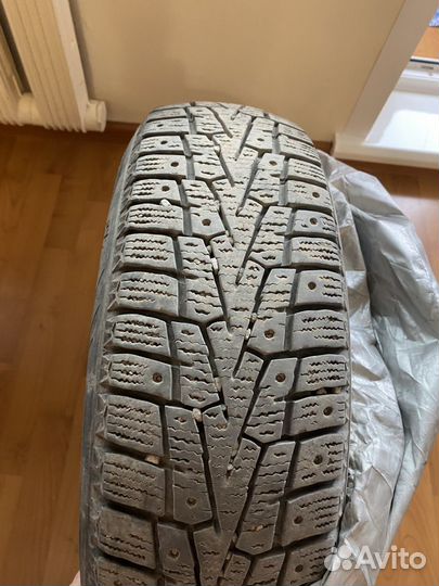 Roadstone Winguard Spike 185/65 R15 92T