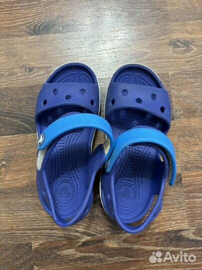 Crocs детские сандали 27-28