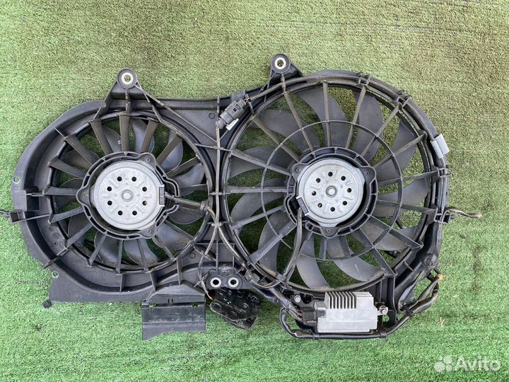 Диффузор радиатора Audi A4 B7 8ED 8E0121205M