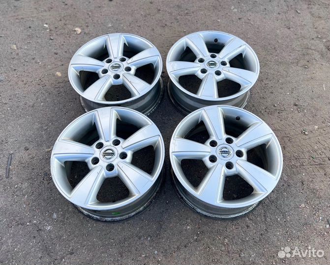 Диски на Nissan R16
